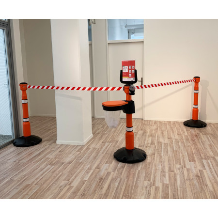 In combinazione con 2 paletti aggiuntivi + base + unità di nastro (opzione)